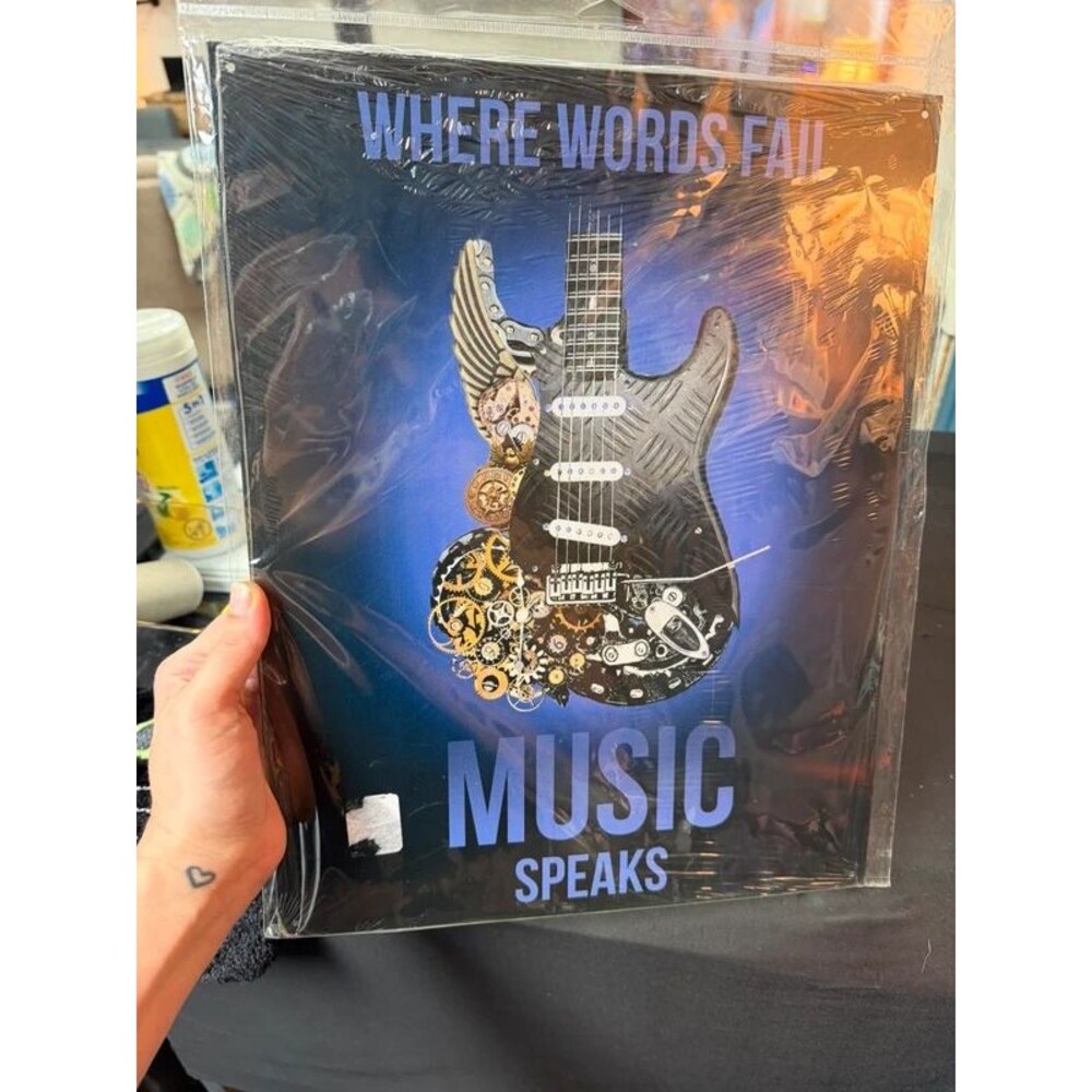 Metal sign